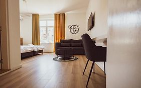Bg Exclusive Suites